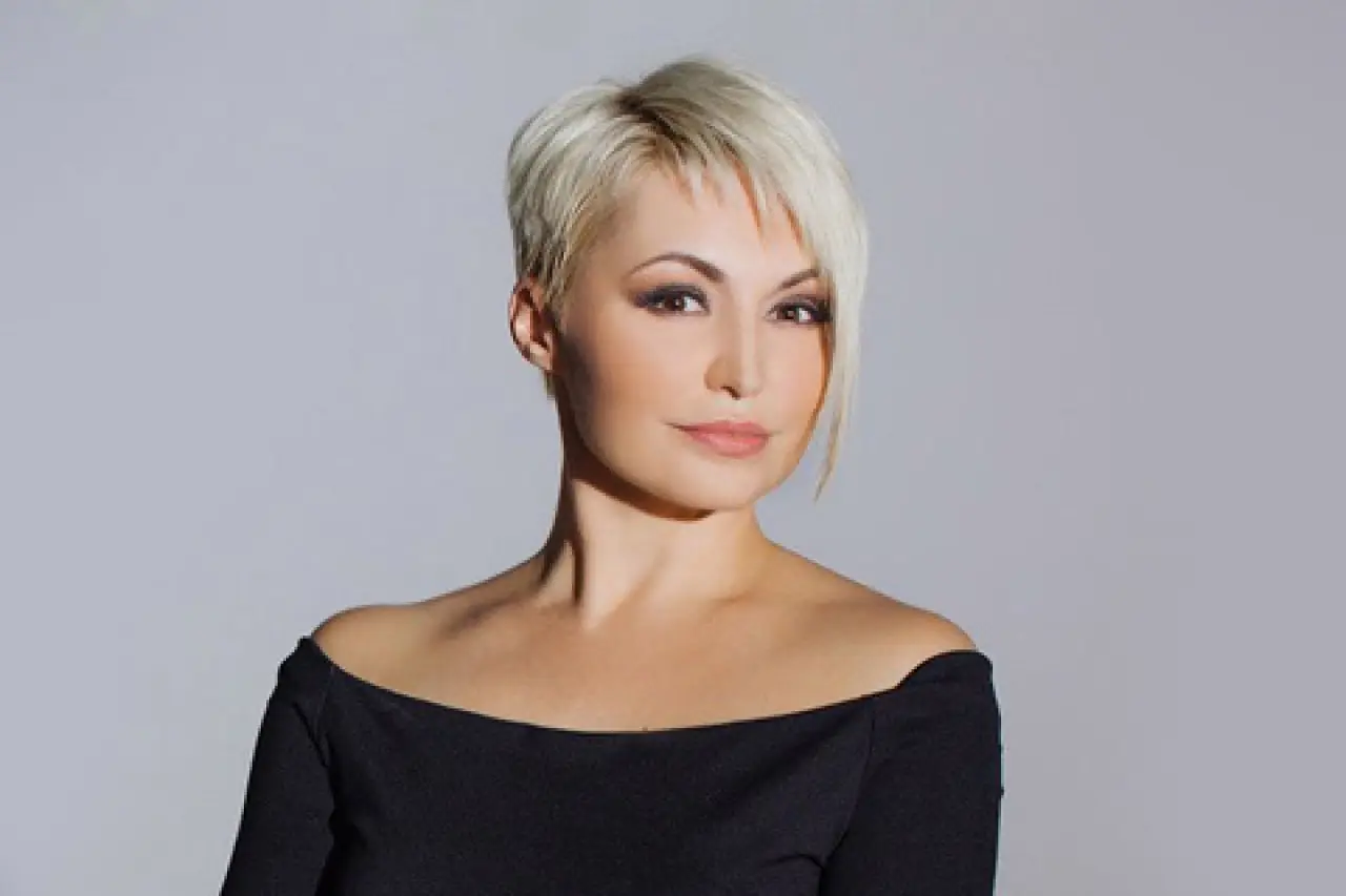 Катя Лель