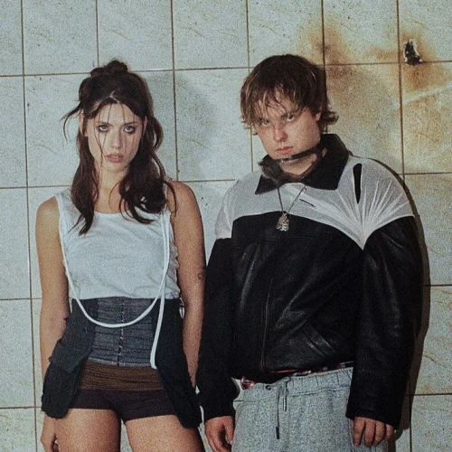 CREAM SODA представили новый сингл и клип «ПОДРУГА»